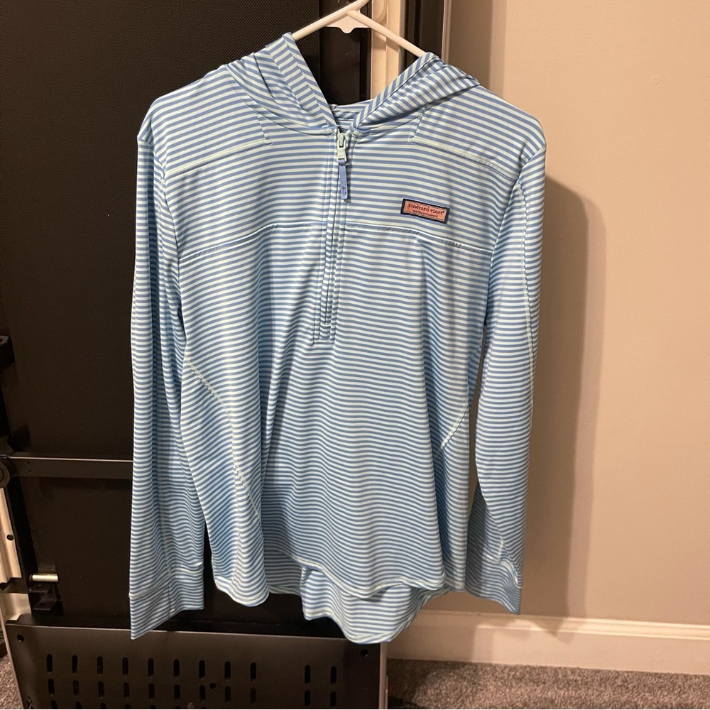 NWOT VV blue striped hooded half zip